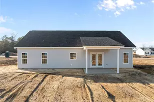 120 Orchard Ln, Parkton, NC 28371 - Photo 3