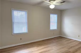 5453 Thompson Cir, Hope Mills, NC 28348 - Photo 15