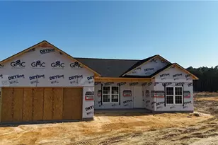 90 Orchard Ln, Parkton, NC 28371 - Photo 1