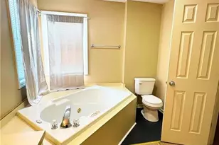 978 Stewarts Creek Dr, Fayetteville, NC 28314 - Photo 11