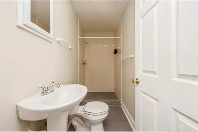 1203 Turnpike Road, Fayetteville, NC 28305 - Photo 19