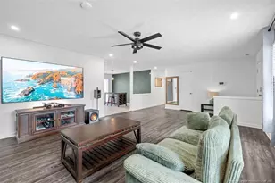 410 Woodberry Cir, Raeford, NC 28376 - Photo 5