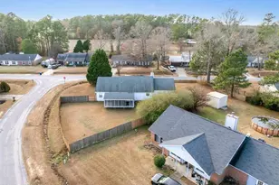 410 Woodberry Cir, Raeford, NC 28376 - Photo 35