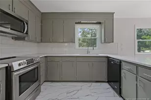 226 Forest Rd, Lumberton, NC 28358 - Photo 5