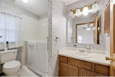 6017 Lakeway Drive, Fayetteville, NC 28306 - Photo 17