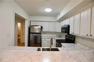 365 W Illinois Ave, Southern Pines, NC 28387 - Photo 7