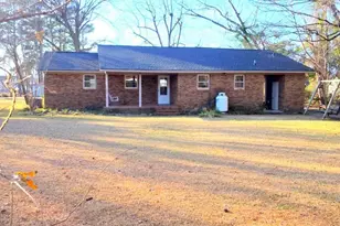 1000 Butler Dr, Erwin, NC 28339 - Photo 25