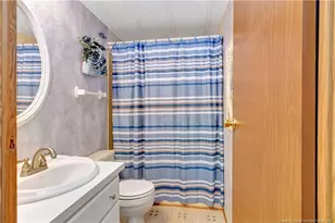 253 Butters Cemetery Rd, Bladenboro, NC 28320 - Photo 21