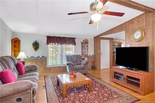 253 Butters Cemetery Rd, Bladenboro, NC 28320 - Photo 7