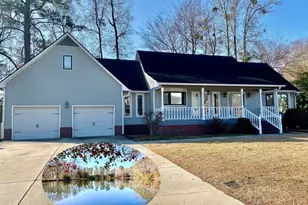 216 Stirling Dr NE, Lumberton, NC 28358 - Photo 3