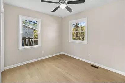 221 Lansdowne Road, Fayetteville, NC 28314 - Photo 25