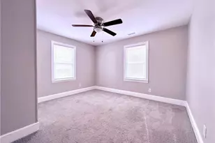 1111 Branson St, Fayetteville, NC 28305 - Photo 7