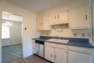 1733 Daisy Ln, Fayetteville, NC 28303 - Photo 17