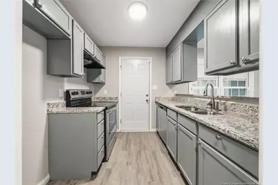 6870 Shawcross Lane, Fayetteville, NC 28314 - Photo 9