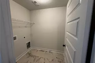 7194 Manassas St, Fayetteville, NC 28304 - Photo 13