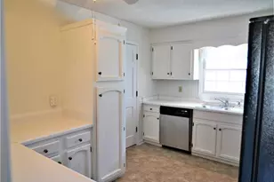 5836 Arbutus Trail, Fayetteville, NC 28311 - Photo 9