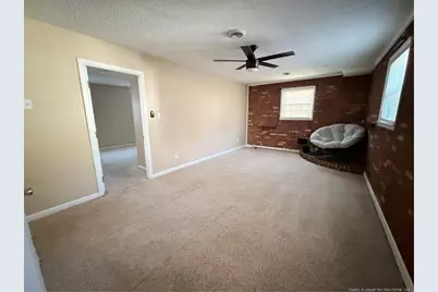 4946 Pinewood Drive, Hope Mills, NC 28348 - Photo 17