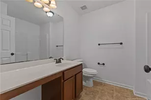 37 Lancaster Ct, Spring Lake, NC 28390 - Photo 31