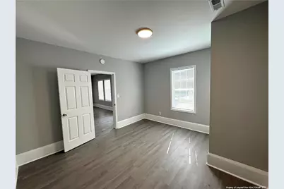 304 S Patterson Street, Maxton, NC 28364 - Photo 9