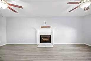 7826 Gaelic Dr, Fayetteville, NC 28306 - Photo 7