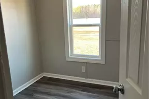 2157 2157 Jenkins Rd, Fairmont, NC 28340 - Photo 7