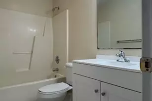 1135 Derbyshire Rd, Fayetteville, NC 28314 - Photo 13