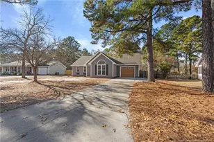 149 E 12 Oaks Rd, Raeford, NC 28376 - Photo 3