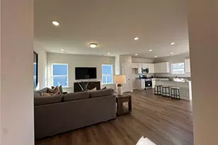 165 Courtside Dr, Dunn, NC 28334 - Photo 3