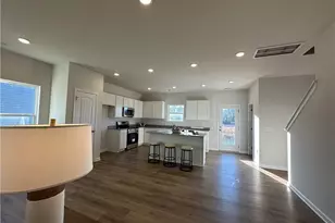 165 Courtside Dr, Dunn, NC 28334 - Photo 5