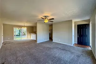 622 Glensford Dr, Fayetteville, NC 28304 - Photo 3