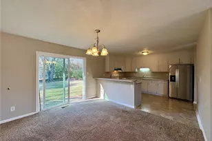 622 Glensford Dr, Fayetteville, NC 28304 - Photo 7