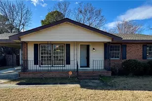 622 Glensford Dr, Fayetteville, NC 28304 - Photo 1