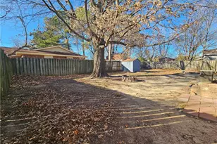 2160 Quailridge Dr, Fayetteville, NC 28304 - Photo 13