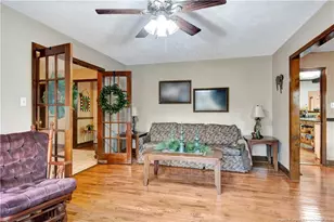 103 Kensington St, Lumberton, NC 28358 - Photo 7