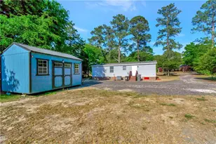 155 Willard Tatum Rd, Elizabethtown, NC 28337 - Photo 21