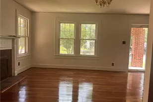 202 E 17th St, Lumberton, NC 28358 - Photo 15