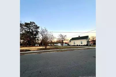 208 W Thompson Street, Fairmont, NC 28340 - Photo 19