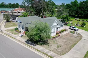 208 W Thompson St, Fairmont, NC 28340 - Photo 1