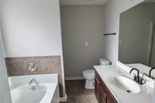 30 Rockingham St, Spring Lake, NC 28390 - Photo 9