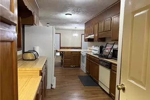 308 Lewis St, Red Springs, NC 28377 - Photo 11