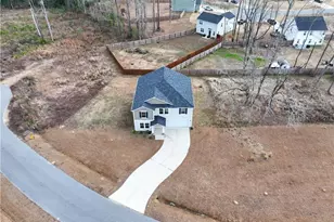 188 Heron Ct, Godwin, NC 28344 - Photo 5