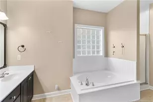 405 La Vista Ct, Benson, NC 27504 - Photo 23