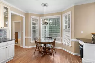 405 La Vista Ct, Benson, NC 27504 - Photo 11