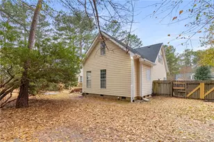 405 La Vista Ct, Benson, NC 27504 - Photo 47