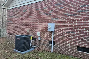 2670 Rivercliff Rd, Fayetteville, NC 28301 - Photo 7