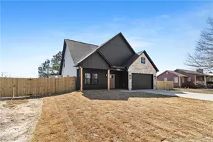 7605 Bellhop Dr, Fayetteville, NC 28306 - Photo 3