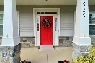 939 Ronald Reagan Drive, Fayetteville, NC 28311 - Photo 3