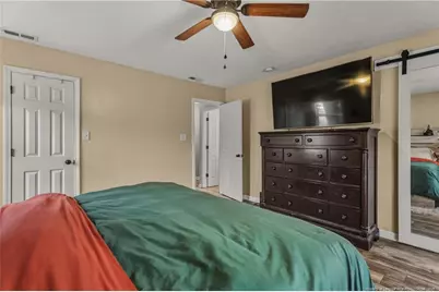 5699 Bauer Street, Hope Mills, NC 28348 - Photo 23