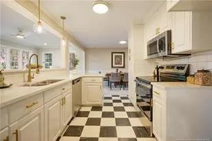 2515 Mirror Lake Dr, Fayetteville, NC 28303 - Photo 27