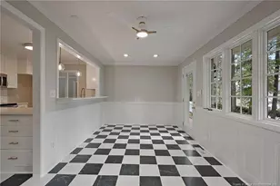 2515 Mirror Lake Dr, Fayetteville, NC 28303 - Photo 11